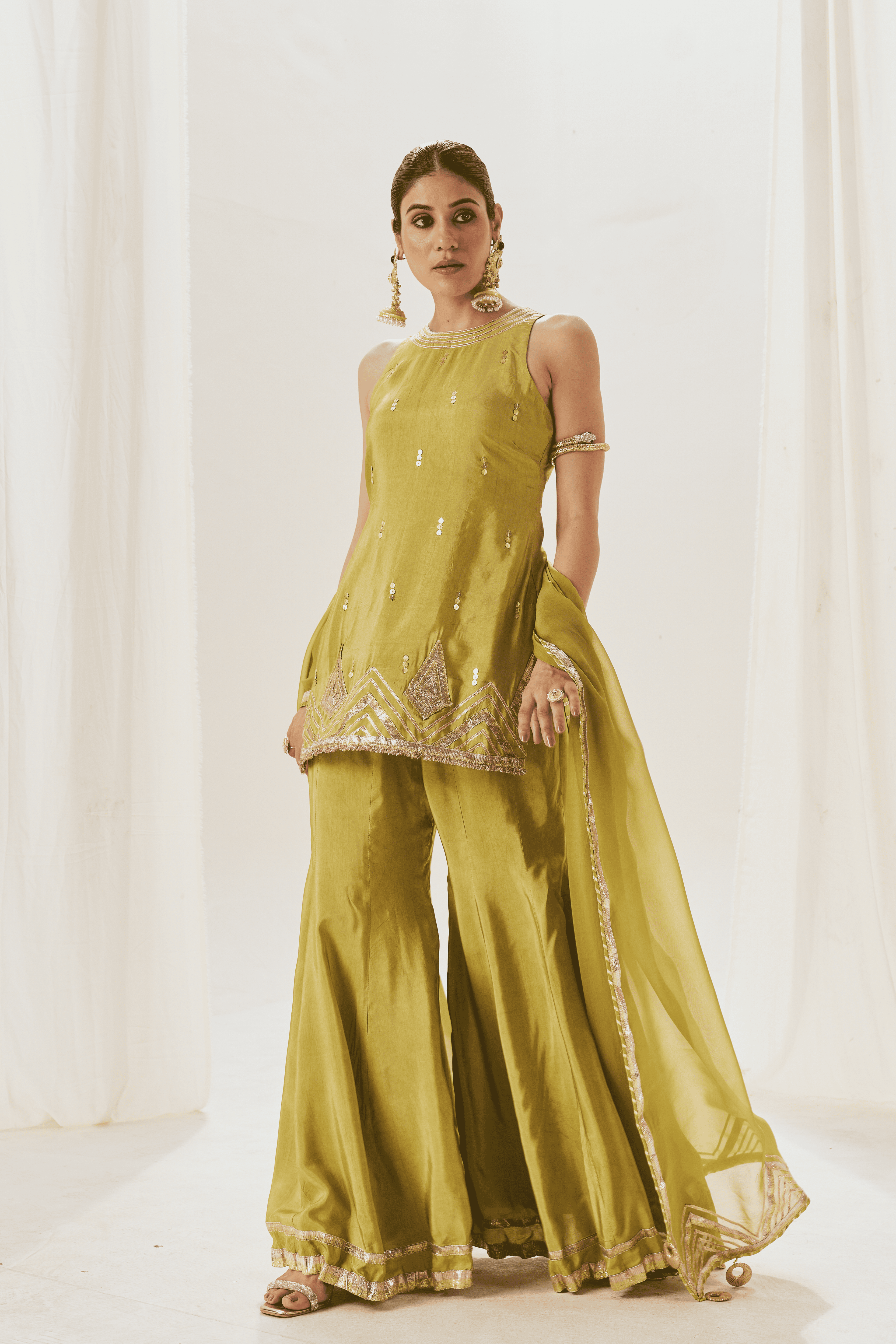 Mahzarin - Sharara Set