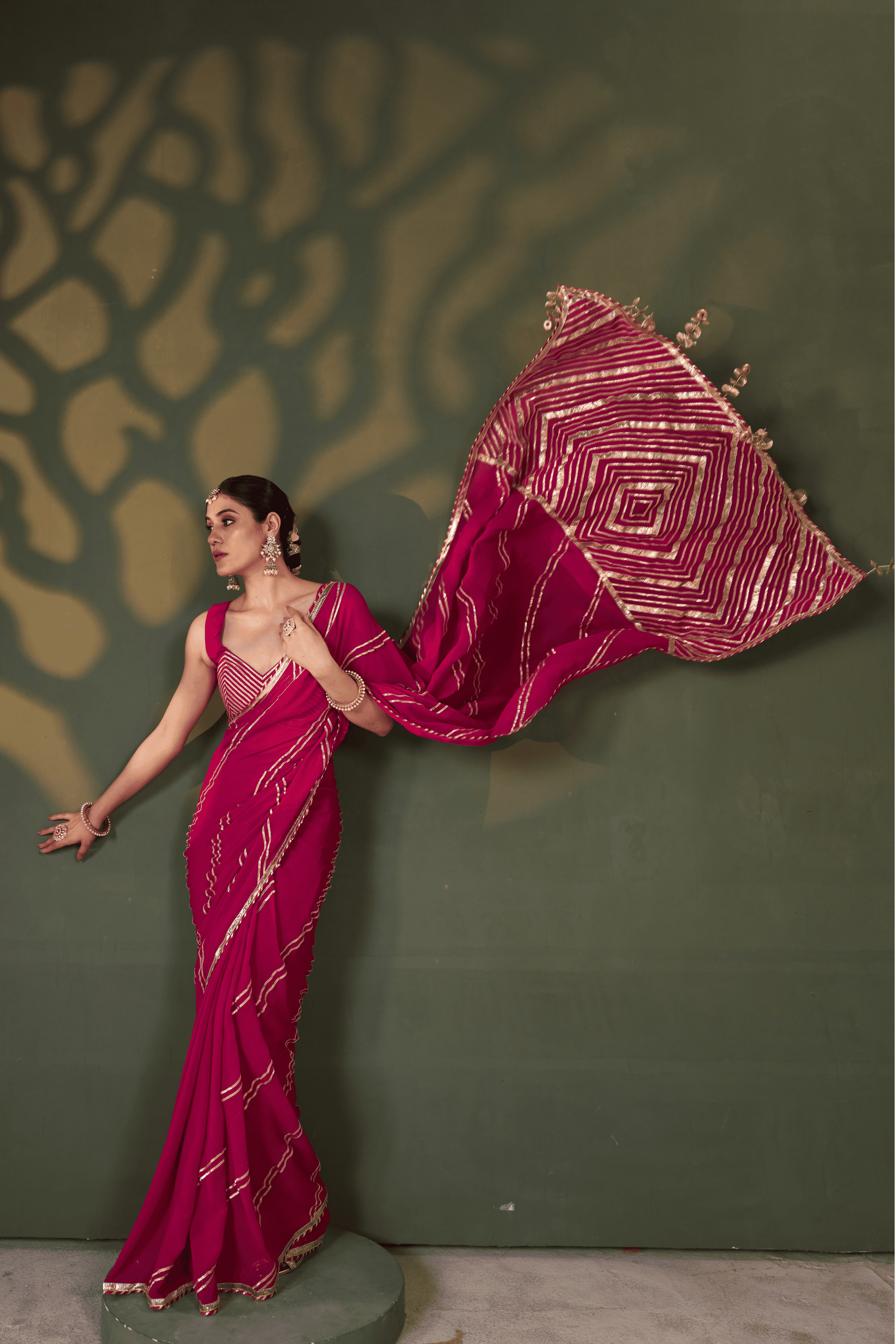 Nooriya - Saree(pre-stitched)