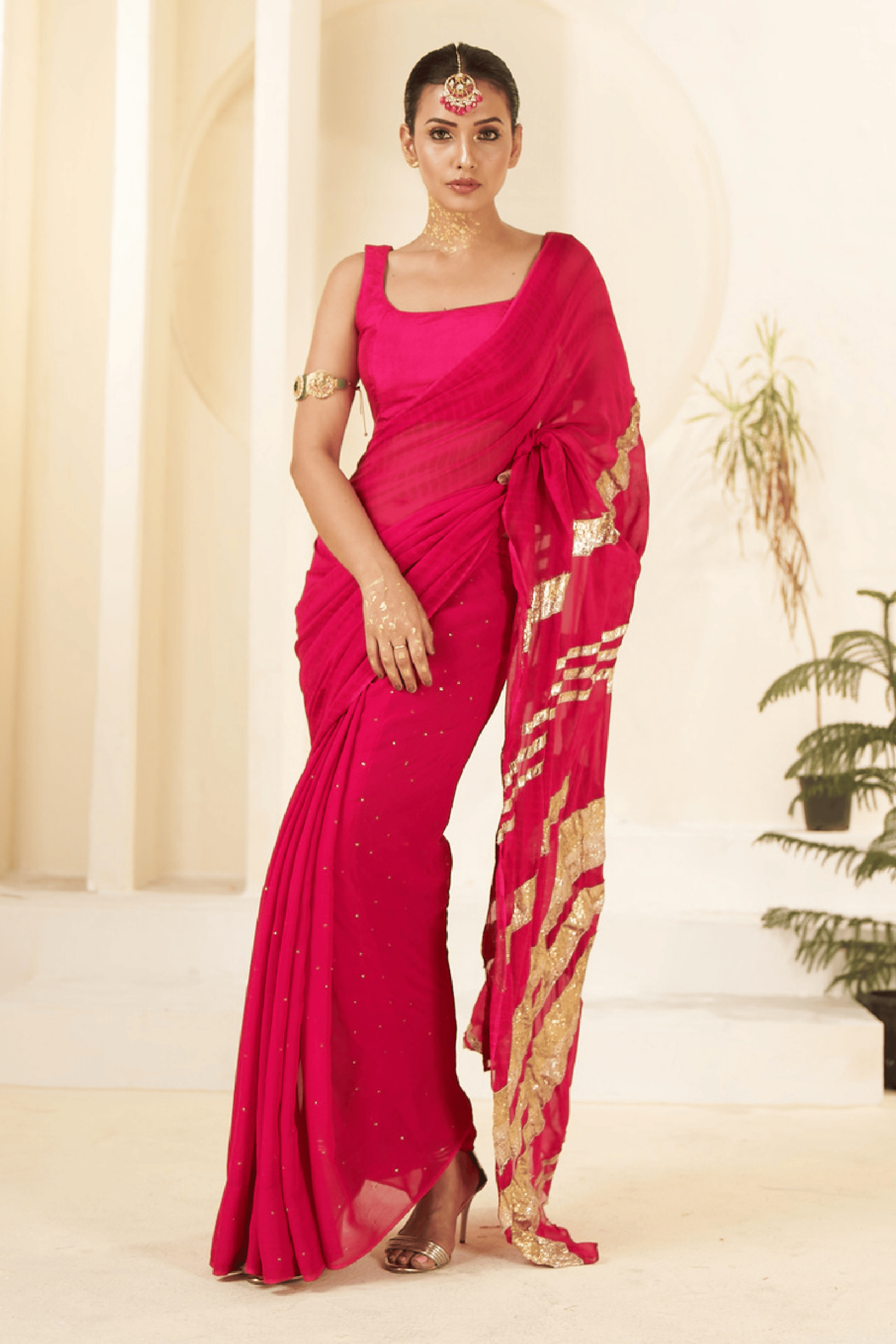 Mahira - Saree (pre-stitched)